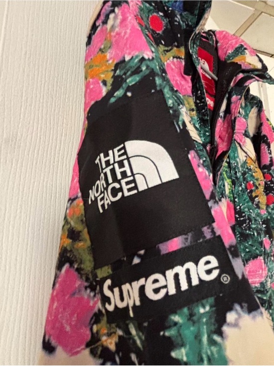 The North Face Other - The North Face x Supreme Floral Jacket - Pink, Green, Black